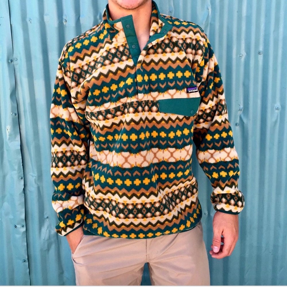 M Patagonia African Theme fleece pullover 4 button